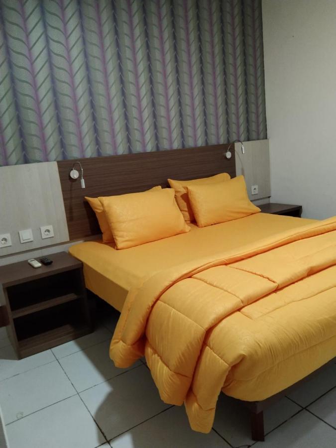Smart Dream Inn Tangerang Exterior foto